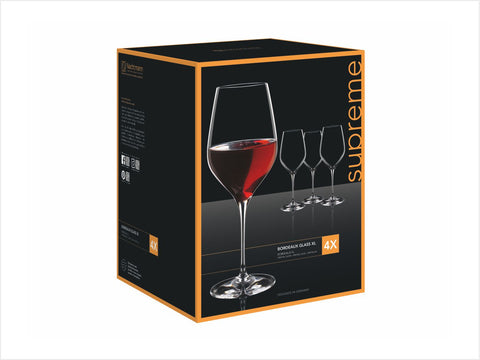 Personalisierte Bordeauxgläser als Weihnachtsgeschenk